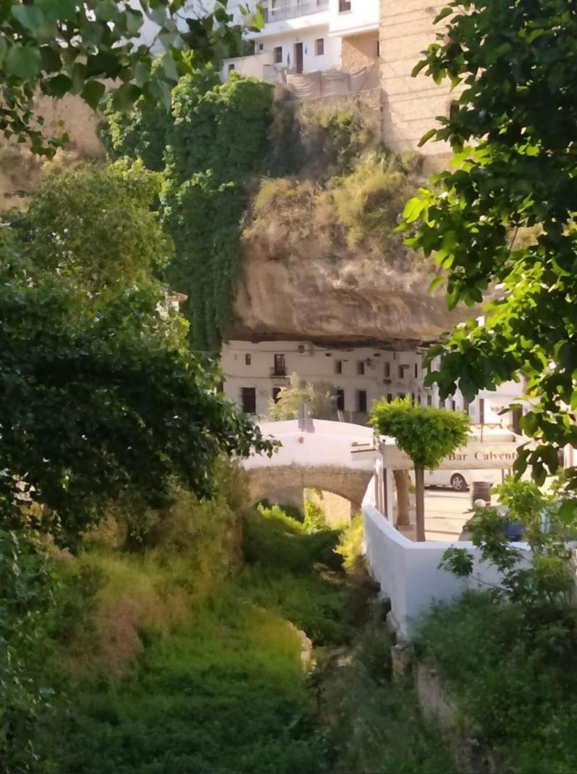 Casa Cueva Un Rincon En La Roca Villa Setenil De Las Bodegas Ngoại thất bức ảnh